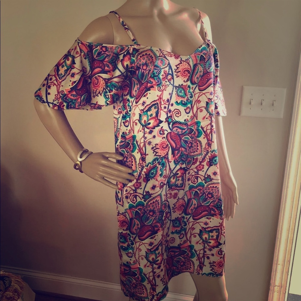 NWOT ASOS size 6 off-the- shoulder dress